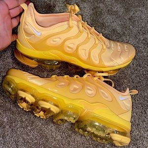 Size 11 Nike Air Vapor Max Plus